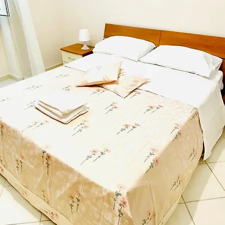 Casa Gemini باري